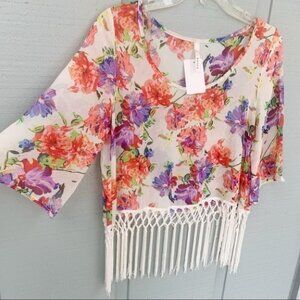 •-. Boho Floral Sheer Crop with Fringe Tassel L17